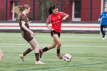 Bild 202 - wBJ FC St. Pauli - Walddoerfer SV : Ergebnis: 3:4